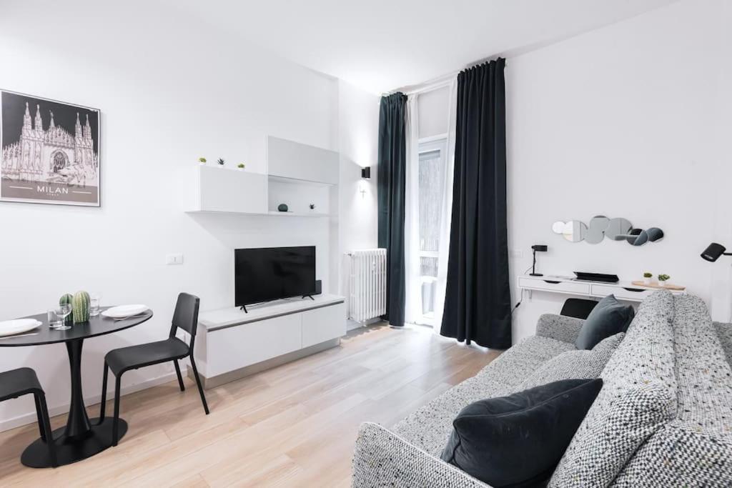 Easylife - With Terrace In Porta Venezia Apartamento